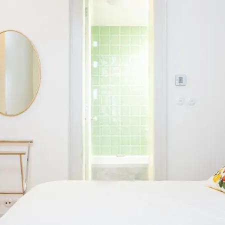 Plum Guide - Floral Uplift 公寓 Lisboa